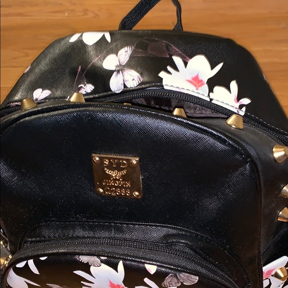 Mini backpack - Picture 4 of 4